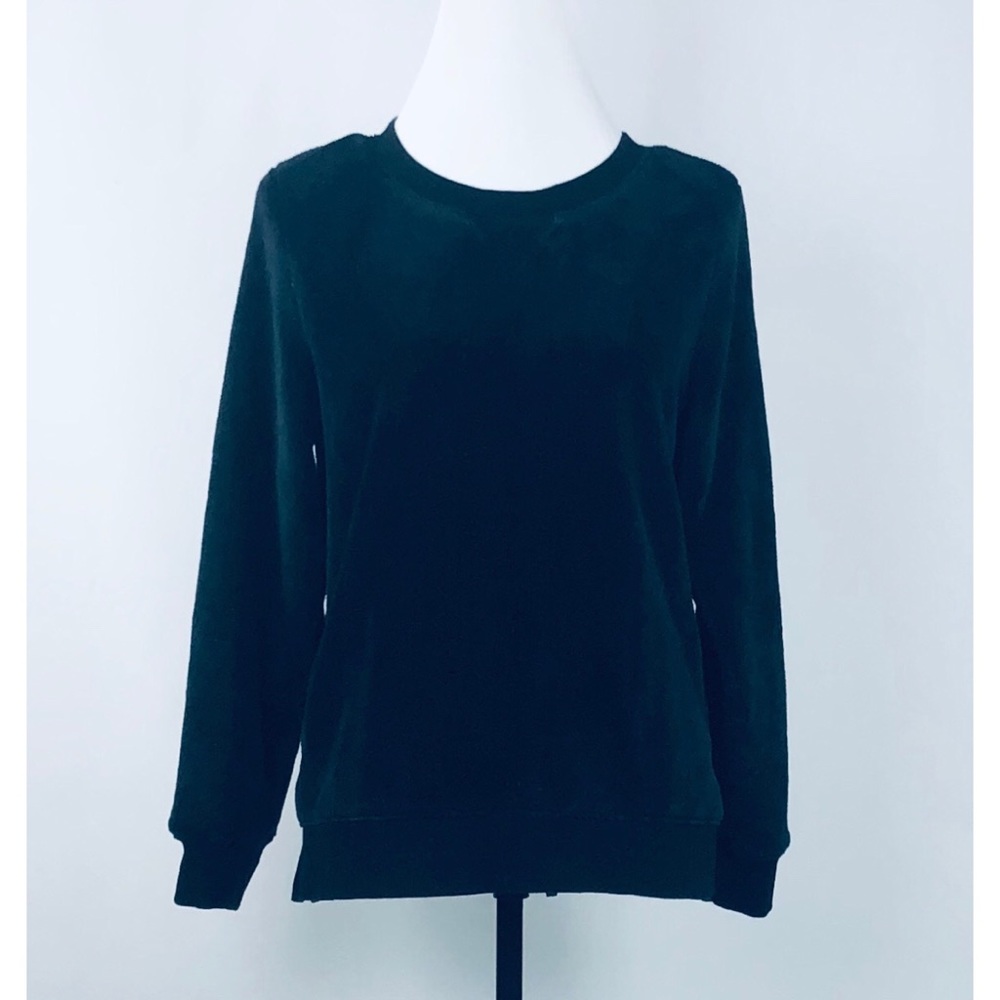 All Black Fuzzy Top